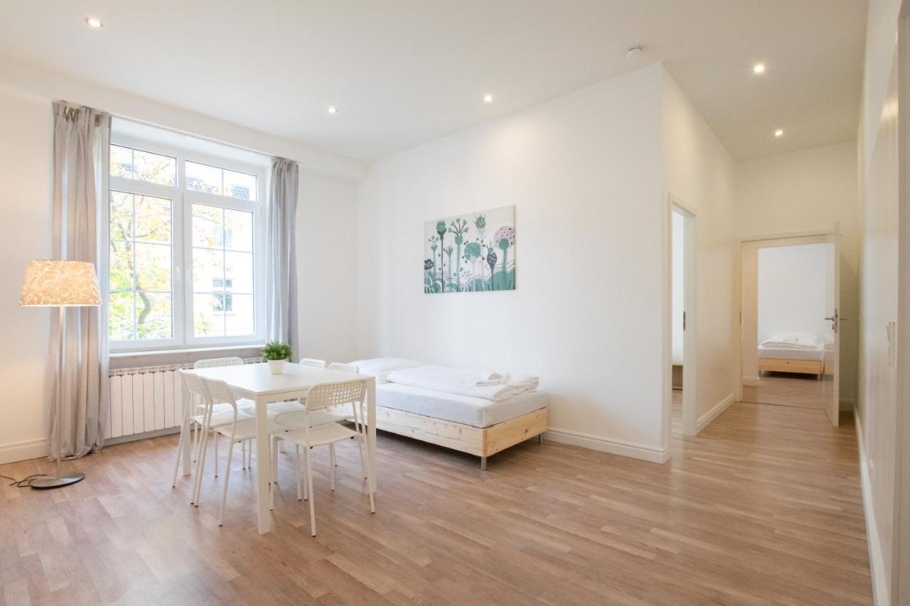 Raj Living - 1 Or 3 Room Apartments - 20 Min Messe Dus And Old Town Dus 뒤셀도르프 외부 사진