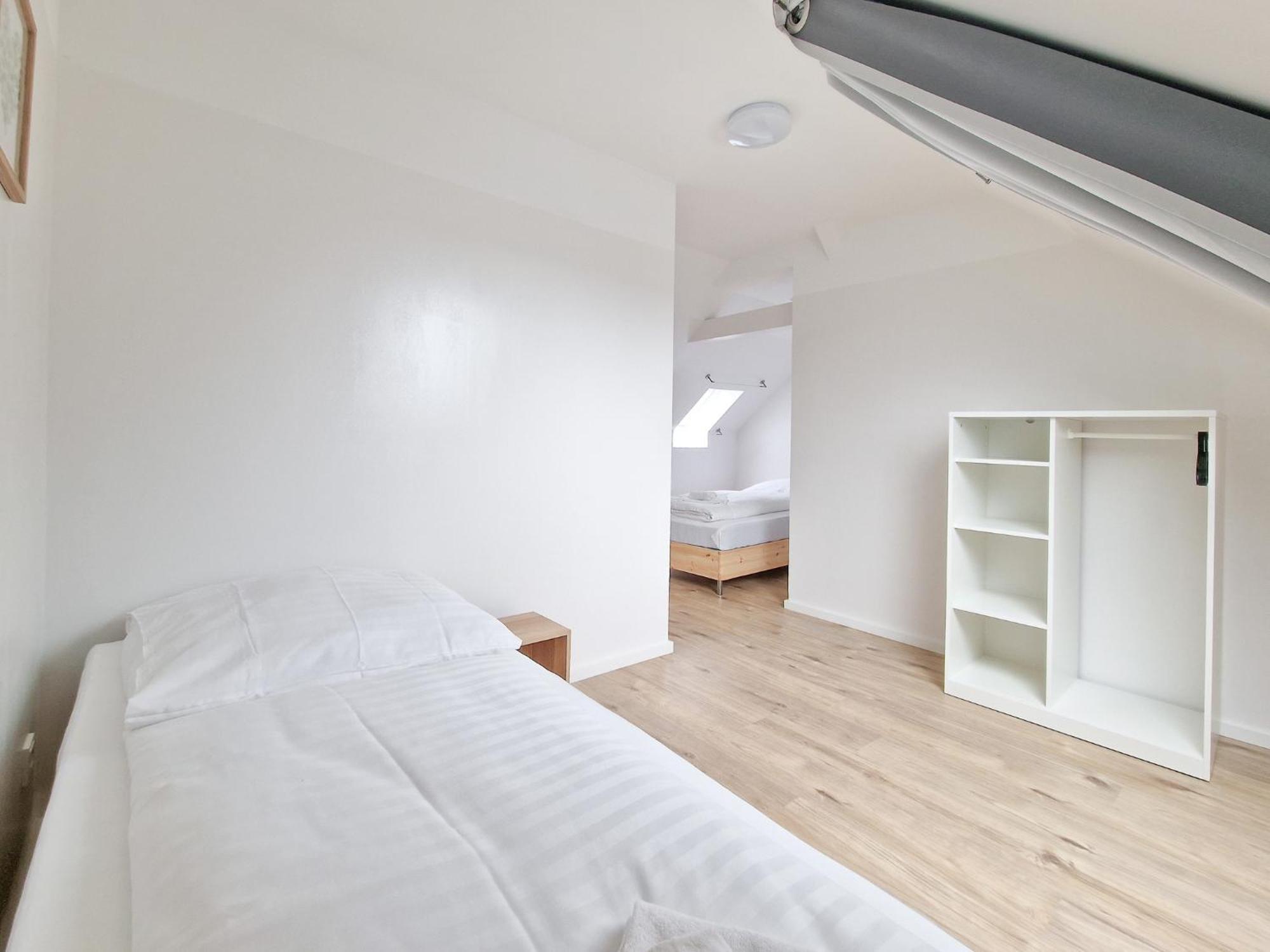 Raj Living - 1 Or 3 Room Apartments - 20 Min Messe Dus And Old Town Dus 뒤셀도르프 외부 사진