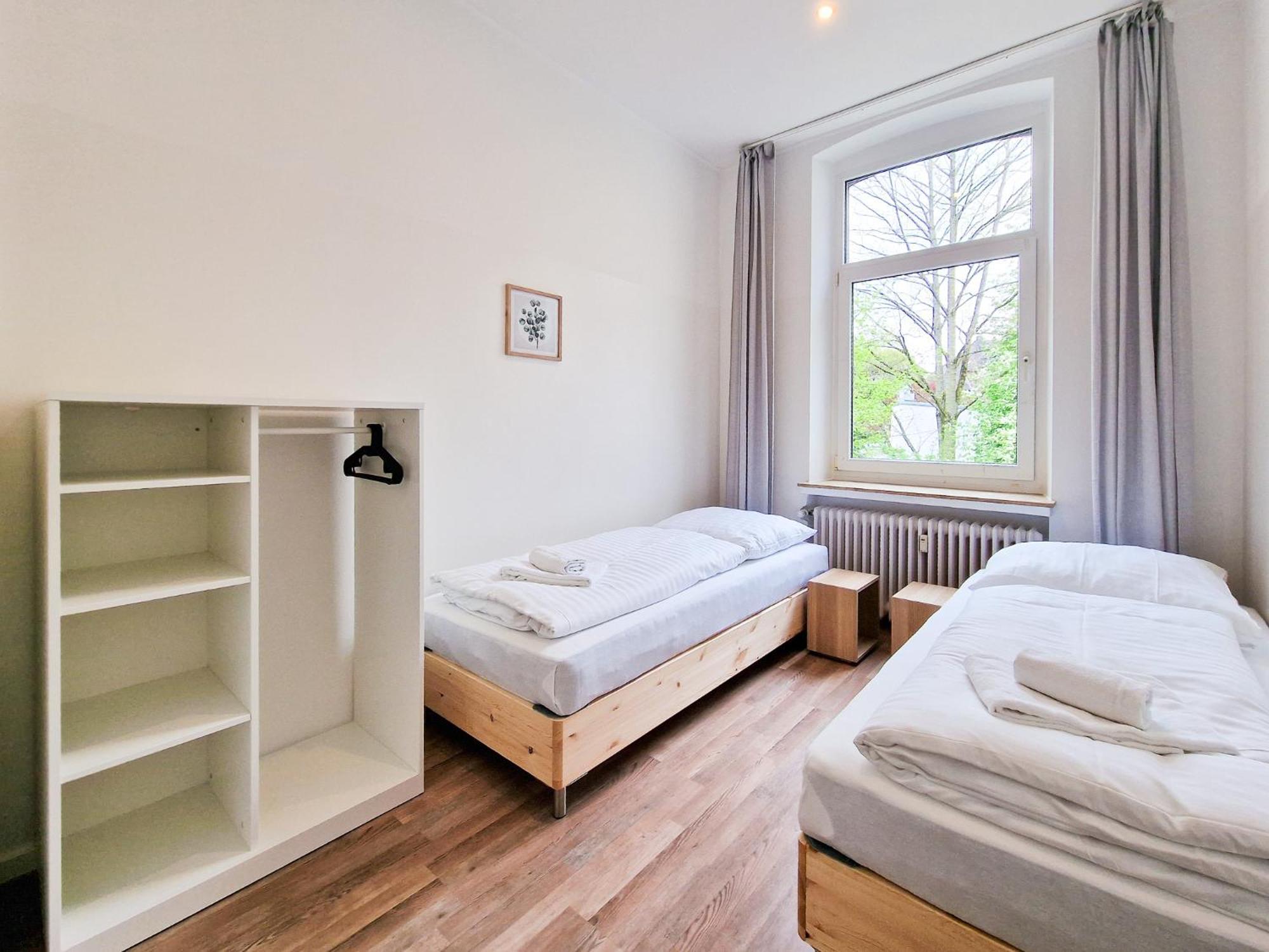 Raj Living - 1 Or 3 Room Apartments - 20 Min Messe Dus And Old Town Dus 뒤셀도르프 외부 사진