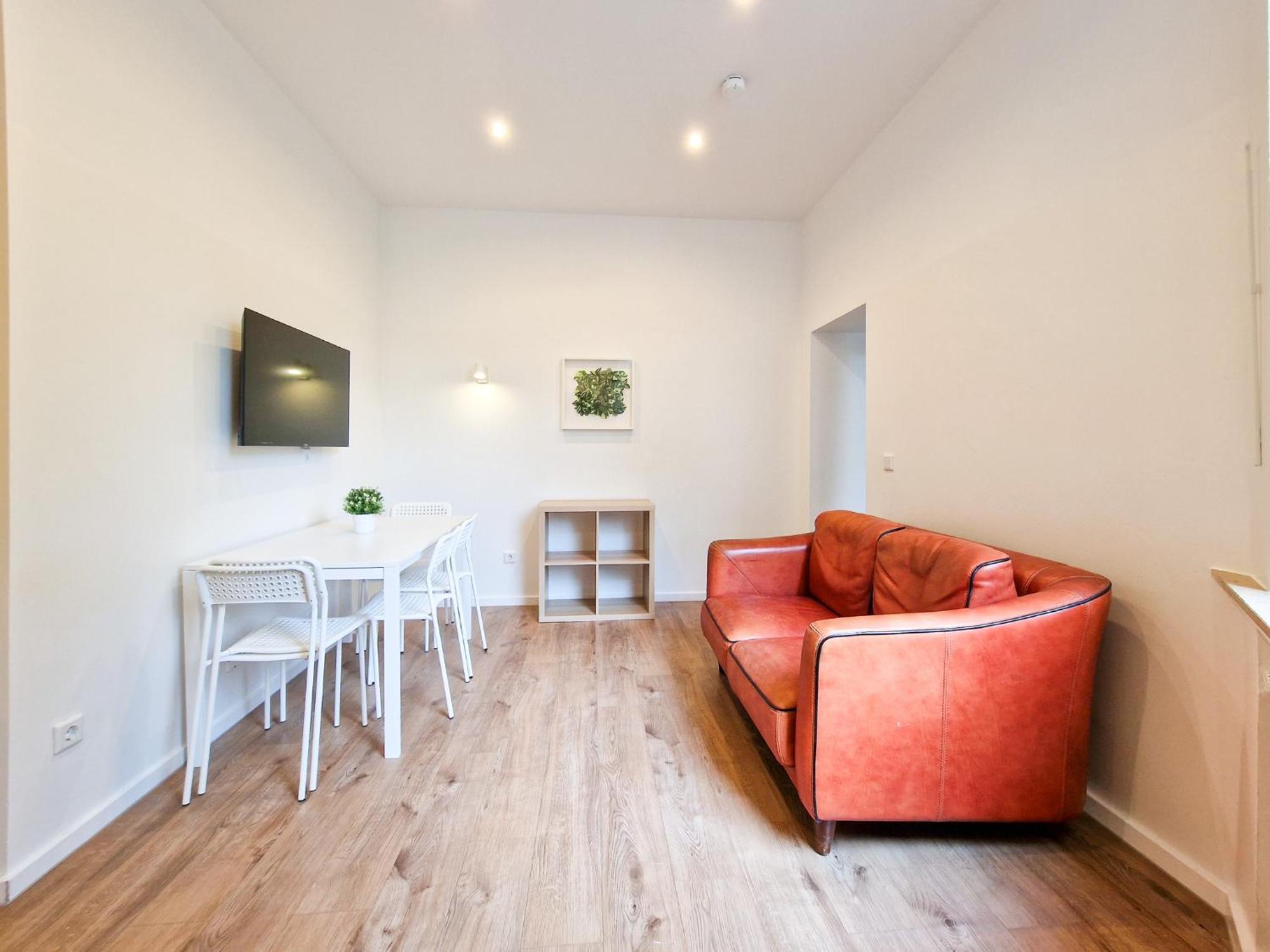 Raj Living - 1 Or 3 Room Apartments - 20 Min Messe Dus And Old Town Dus 뒤셀도르프 외부 사진